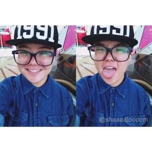 Meet your Posher, Alice